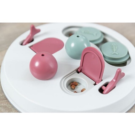 Trixie Flip Board Cat Activity Game