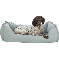 Trixie, Amelie Bed