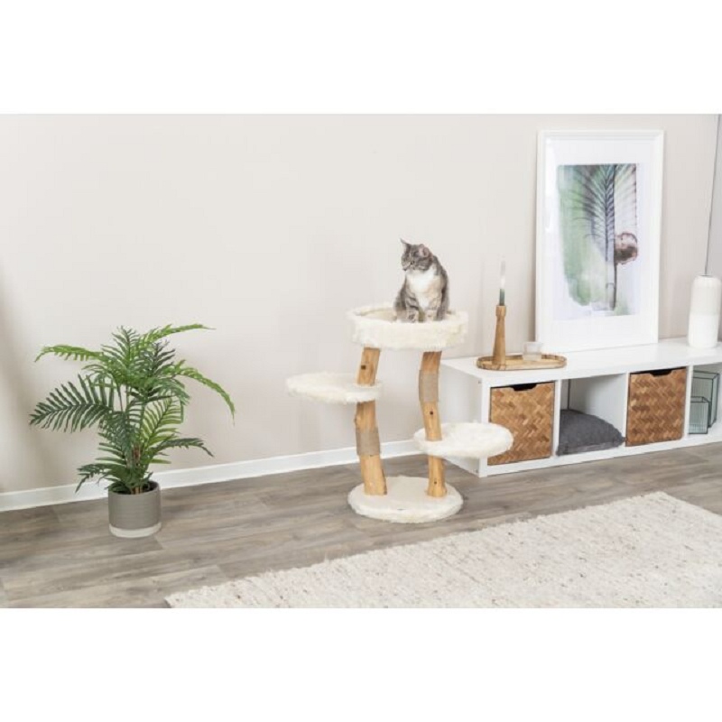 Trixie, Árbol para gatos Santo