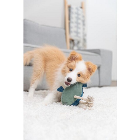 Jouet poisson sur corde pour chien 28 cm Trixie en cuir véritable robuste et naturel rempli de fibres de coco sans couineur