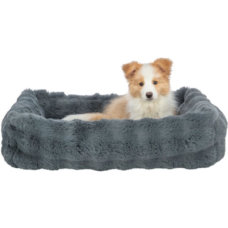 Trixie, Elli Bed