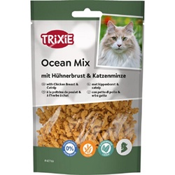 Trixie, Mix Ocean con petto di pollo ed erba gatta