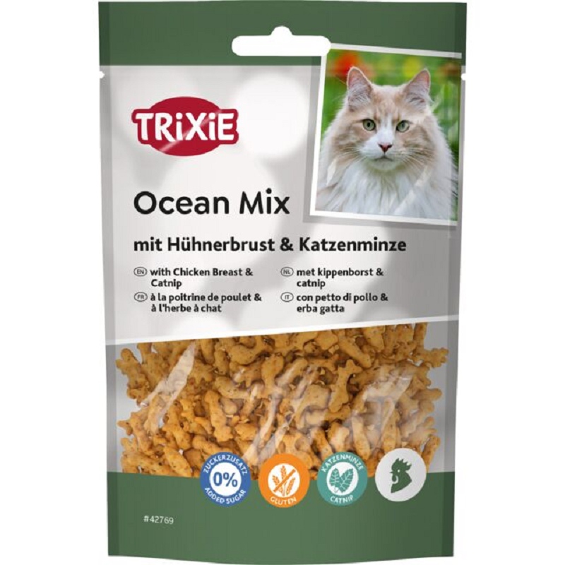 Trixie, Mezcla Ocean Mix con pechuga de pollo y hierba gatera.