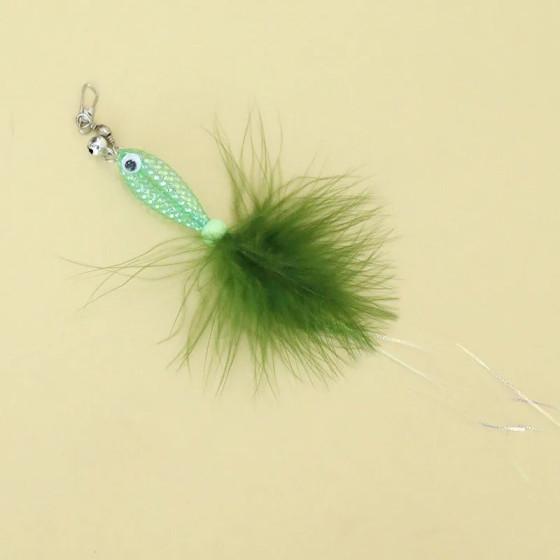 Recharge interactive à l'unité en forme de petit poisson avec plumes colorées à accrocher sur une canne à pêche pour chat