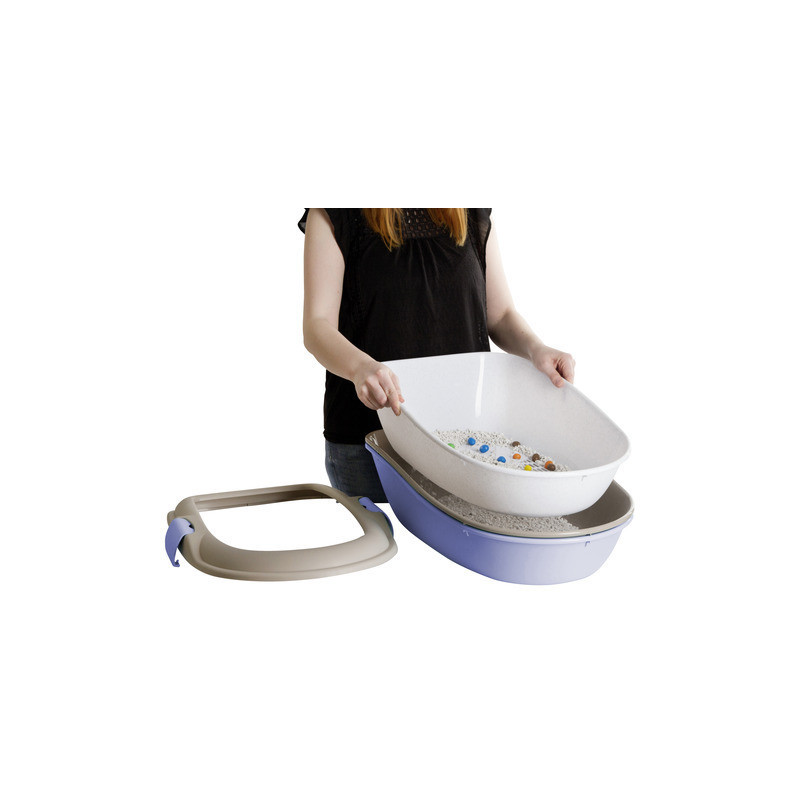 Furba litter box with cleaning sieve