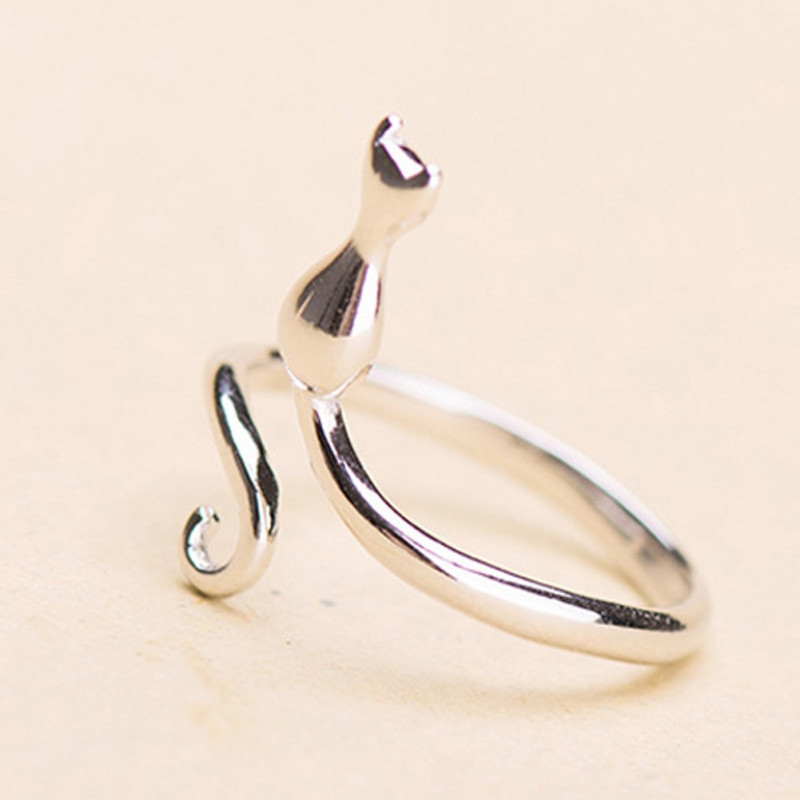 Entwined cat ring