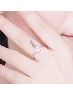 Entwined cat ring