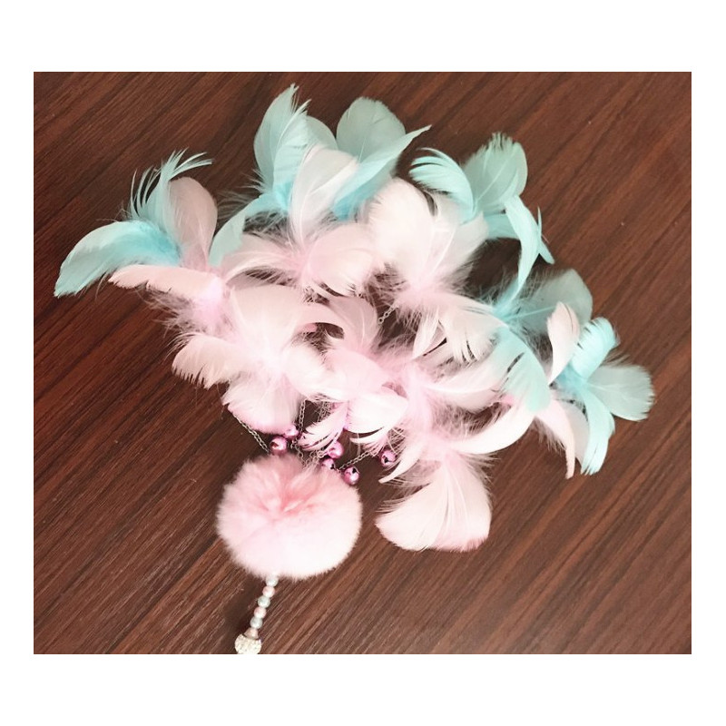 Deluxe feather duster flower bouquet