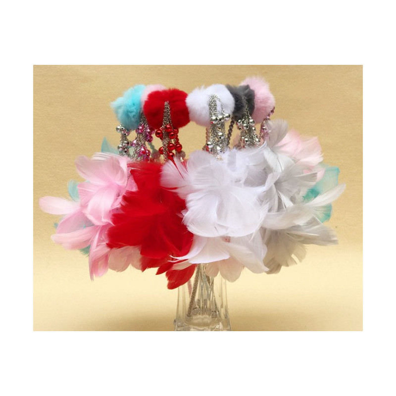 Deluxe feather duster flower bouquet