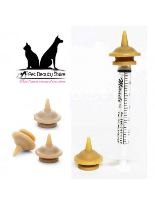 Set of 5 teats and syringe...