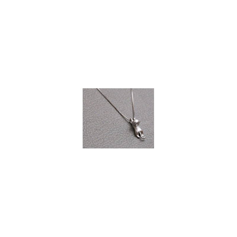 perched cat necklace