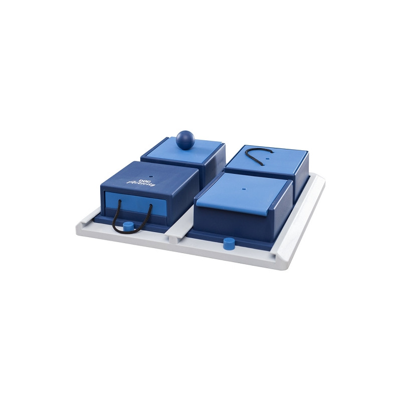Trixie, Poker Box 1 Strategy Game