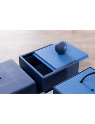Trixie, Juego de estrategia Poker Box 1