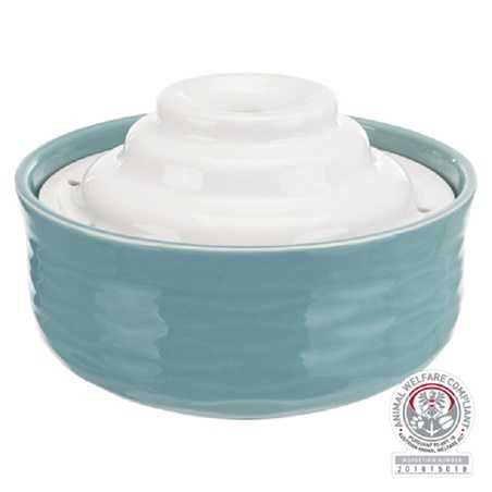 Trixie, Fuente de agua de las cataratas vitales