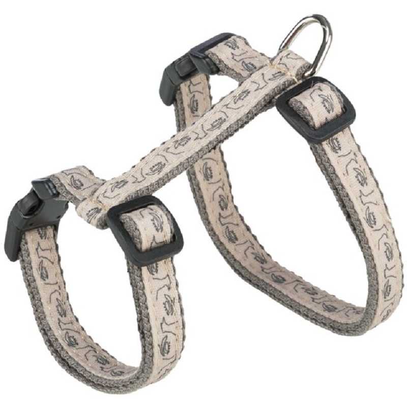Trixie, Harness with leash