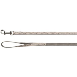 Trixie, Harness with leash