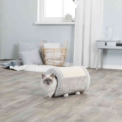 Trixie, Poste rascador con rodillo